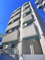 西新井マンションの物件外観写真